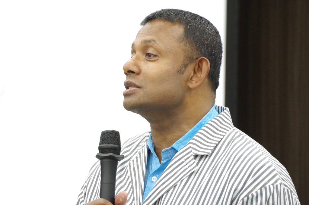 安全大会講演講師の専門家としてのにしゃんた講師